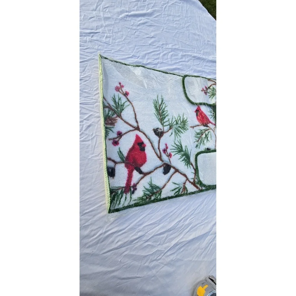 holiday-themed cardinal 2 Piece Bathroom Rug Set